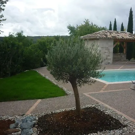 Peque-lebre Saint-Daunes